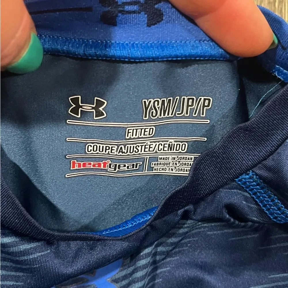 Under Armour details crew